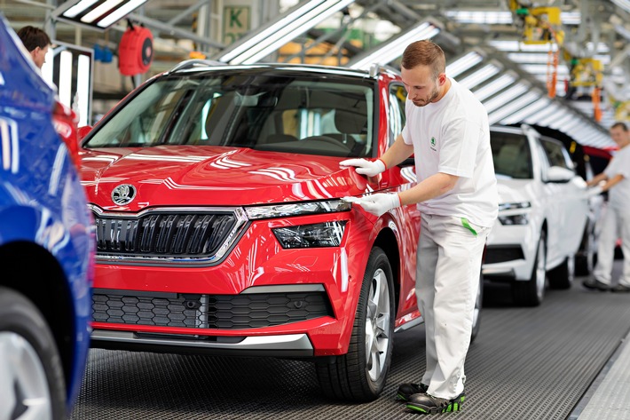 SKODA AUTO stellt 2019 Produktionsrekord in seinen tschechischen Werken auf