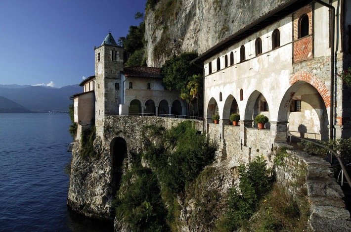 Der Lago Maggiore bei der CMT in Stuttgart / Italiens Regionen Piemont und Lombardei stellen mit dem Kanton Tessin das breite Urlaubsangebot des Seengebiets zwischen Italien und der Schweiz vor.