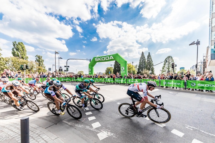 SKODA startet als Partner des Frühjahrsklassikers Eschborn-Frankfurt in die neue Radsportsaison
