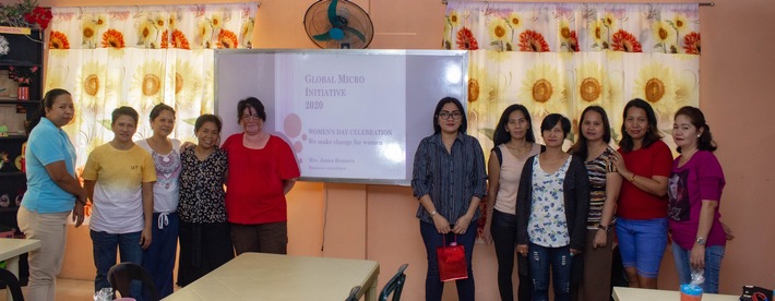 Global Micro Initiative e.V. – Wir machen Veränderungen für Frauen möglich / Feier für Kleinunternehmerinnen zum Weltfrauentag in Olongapo, Philippinen