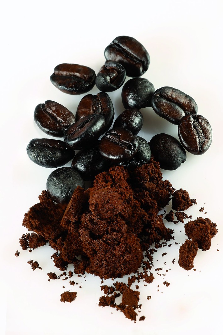 Darmerkrankungen pflanzlich behandeln / Neue deutsche Studie zeigt: Kaffeekohle hemmt Entzündungen im Darm