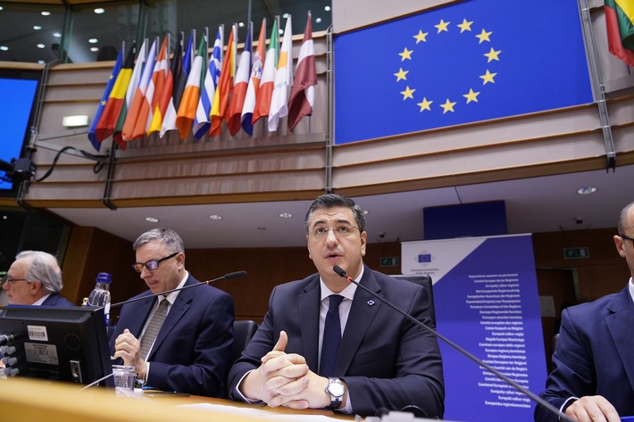 COVID-19: AdR-Präsident fordert einen neuen EU-Notfallmechanismus bei Gesundheitskrisen zur Unterstützung der Regionen und Städte