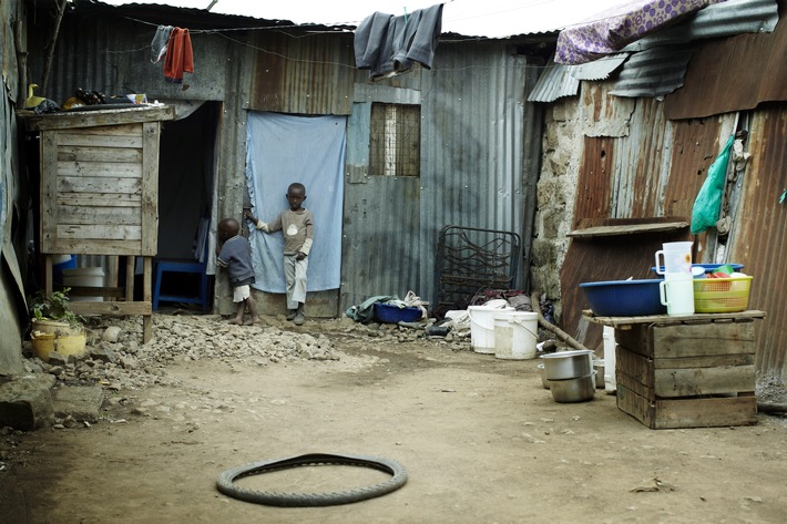 Corona-Maßnahmen in Afrika: "Wer zu Hause bleibt, verhungert!"