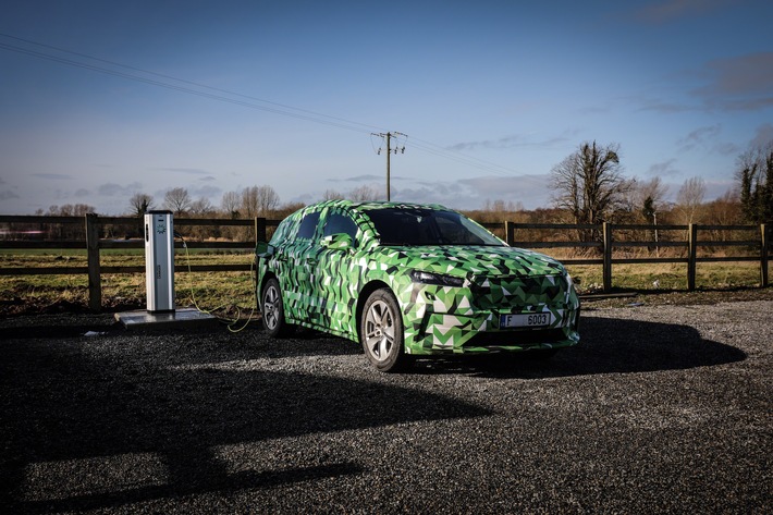 Überraschend, praktisch und Simply Clever: Elektromobilität à la SKODA mit dem ENYAQ iV