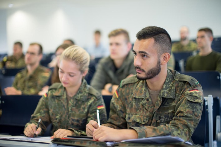 Neuer Studiengang "HR-Management" ab Herbst 2021 an der Universität der Bundeswehr München