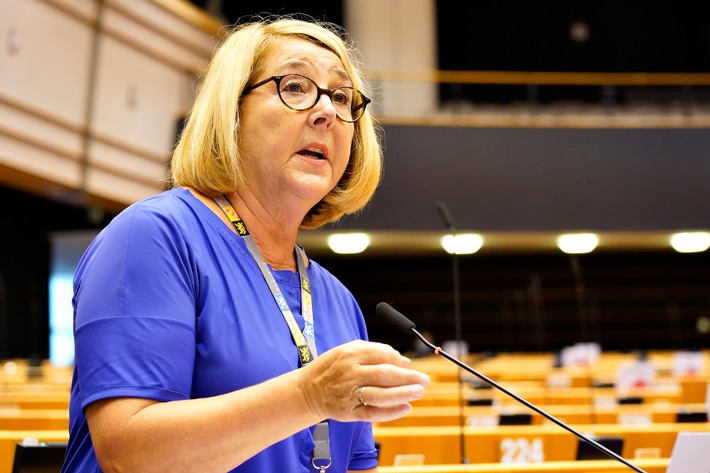 Städte und Regionen begrüßen EU-Unterstützung für einen sozial gerechten und nachhaltigen Wandel / „Das Saarland wird neben vielen anderen profitieren“, erklärte Vize-Präsidentin Isolde Ries