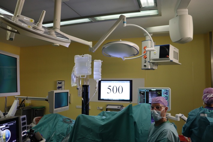 Urologie im Asklepios Westklinikum Hamburg: Mit 500 AquaBeam Operationen die weltweit meisten Behandlungen der BPH