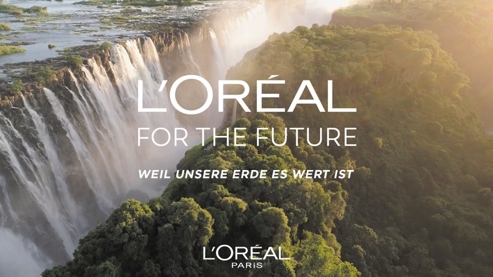 Bis zum Jahr 2030 wird L'Oréal Paris den CO2-Fußabdruck der Marke um 50 % reduzieren und zehn Millionen Euro zur Unterstützung von Umweltprojekten einsetzen / Weil unsere Erde es wert ist