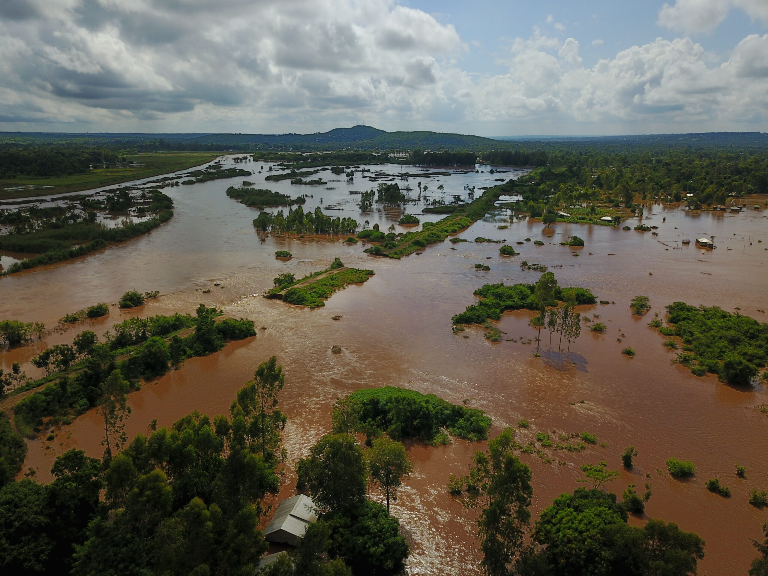 Hochwasserschutz am Nzoia Fluss sichert Versorgung und Ökosysteme in Kenia