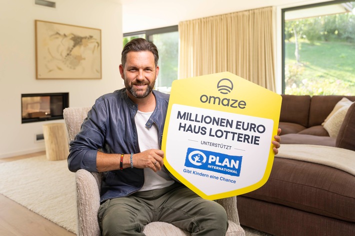 Matthias Killing unterstützt die aktuelle Kampagne von Omaze in Zusammenarbeit mit Plan International / Weiterer Text über ots und www.presseportal.de/nr/179986 / Die Verwendung dieses Bildes für redaktionelle Zwecke ist unter Beachtung aller mitgeteilten Nutzungsbedingungen zulässig und dann auch honorarfrei. Veröffentlichung ausschließlich mit Bildrechte-Hinweis.
