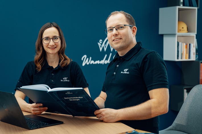 Anna Ganzke und Stefan Ganzke / Weiterer Text über ots und www.presseportal.de/nr/161378 / Die Verwendung dieses Bildes für redaktionelle Zwecke ist unter Beachtung aller mitgeteilten Nutzungsbedingungen zulässig und dann auch honorarfrei. Veröffentlichung ausschließlich mit Bildrechte-Hinweis. Anna Ganzke und Stefan Ganzke / Weiterer Text über ots und www.presseportal.de/nr/161378 / Die Verwendung dieses Bildes für redaktionelle Zwecke ist unter Beachtung aller mitgeteilten Nutzungsbedingungen zulässig und dann auch honorarfrei. Veröffentlichung ausschließlich mit Bildrechte-Hinweis.