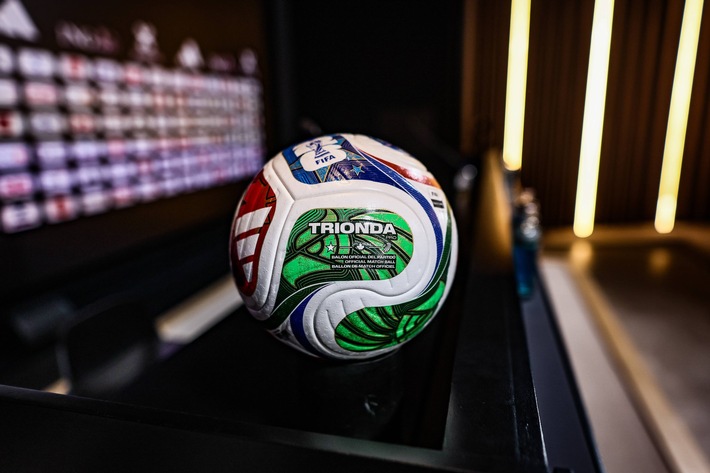 Die Vereinbarung ermöglicht ARD und ZDF die Live-Übertragung von insgesamt 60 Spielen der Fußball-Weltmeisterschaft 2026 in den USA, Kanada und Mexiko, darunter alle deutschen Spiele. / Weiterer Text über ots und www.presseportal.de/nr/29876 / Die Verwendung dieses Bildes für redaktionelle Zwecke ist unter Beachtung aller mitgeteilten Nutzungsbedingungen zulässig und dann auch honorarfrei. Veröffentlichung ausschließlich mit Bildrechte-Hinweis.